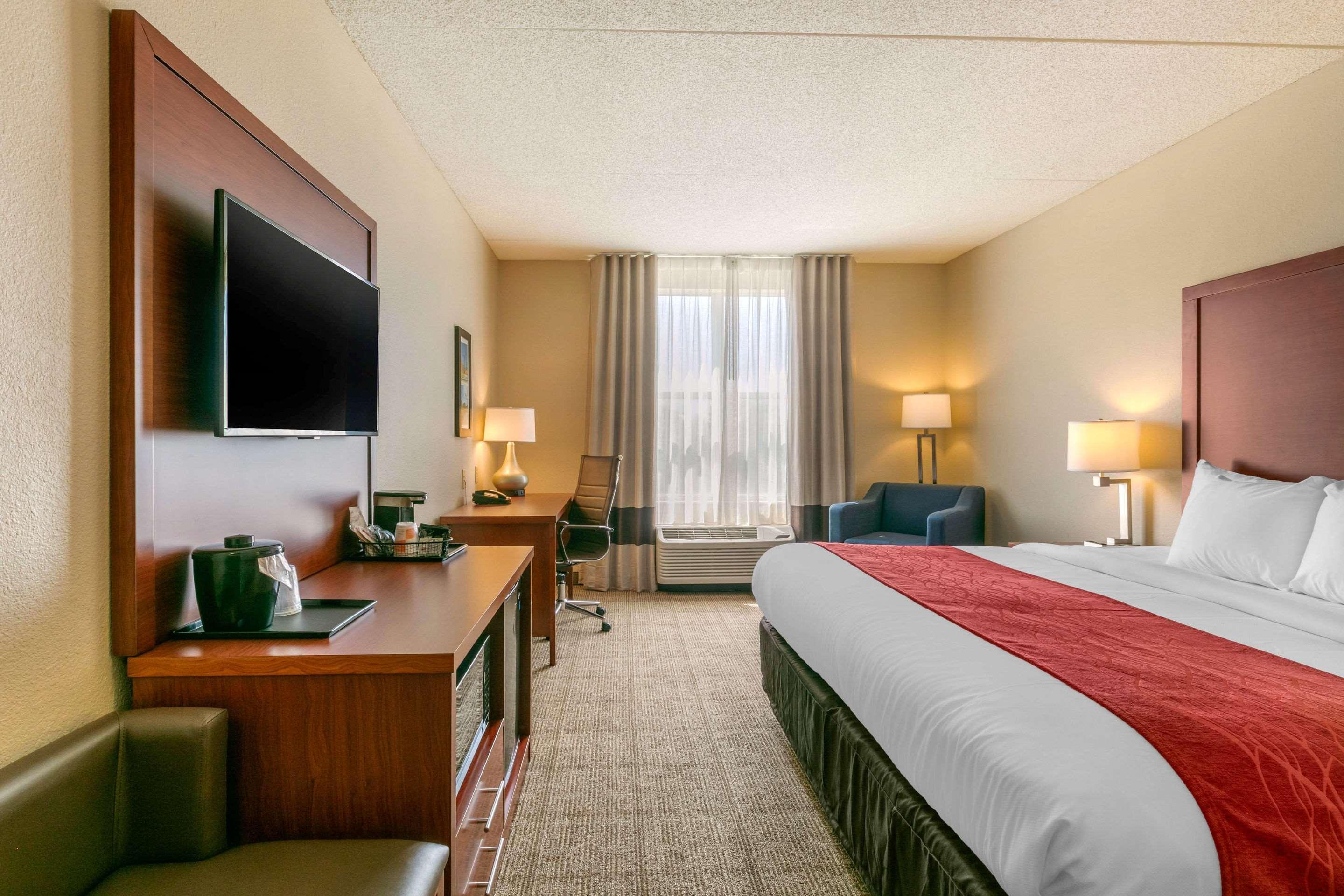 Comfort Inn & Suites Nashville Franklin Cool Springs Exterior photo