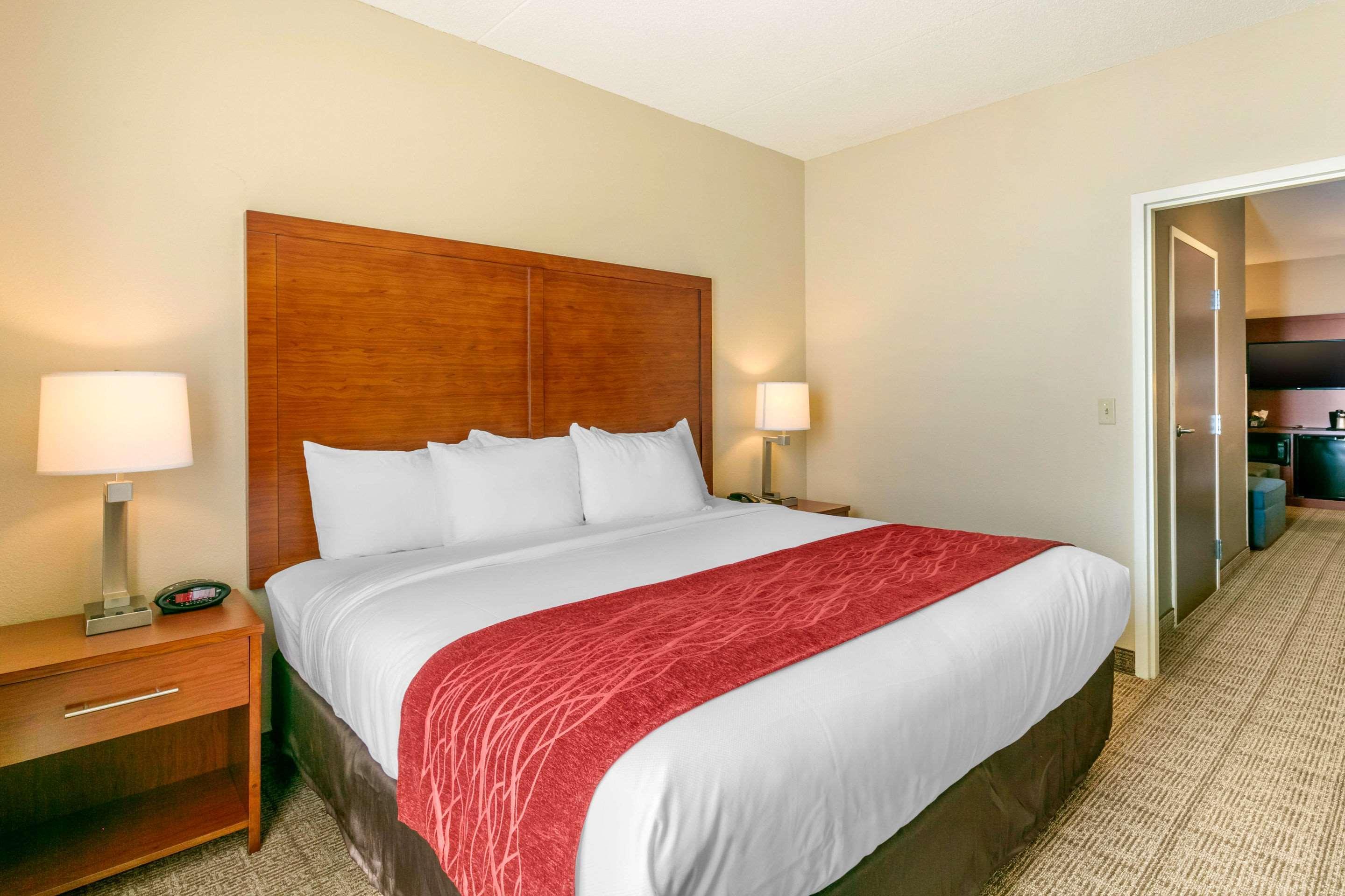 Comfort Inn & Suites Nashville Franklin Cool Springs Exterior photo